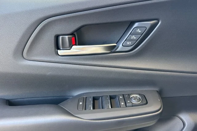 New 2027 Wind Chill Pearl <sup>1</sup> Toyota  XSE Premium image 11