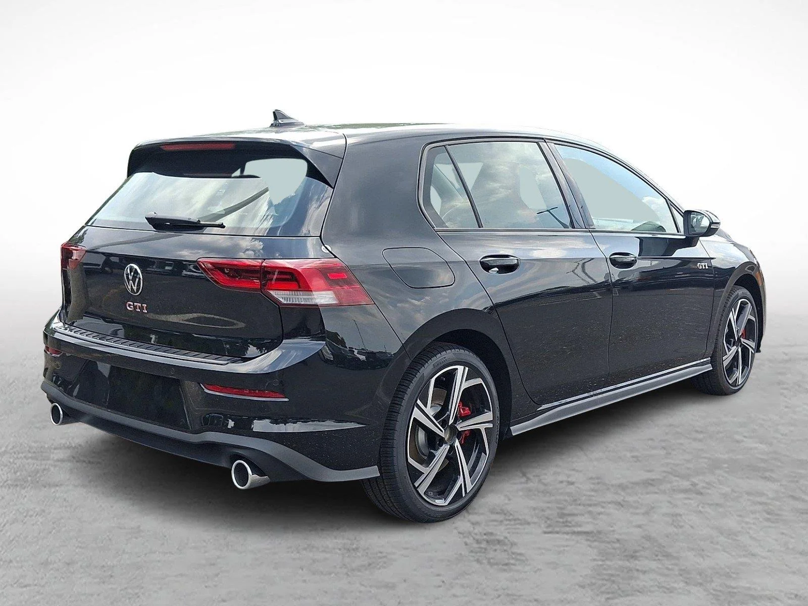 New 2026 0E0E/MYTHBLKMET Volkswagen SE image 6