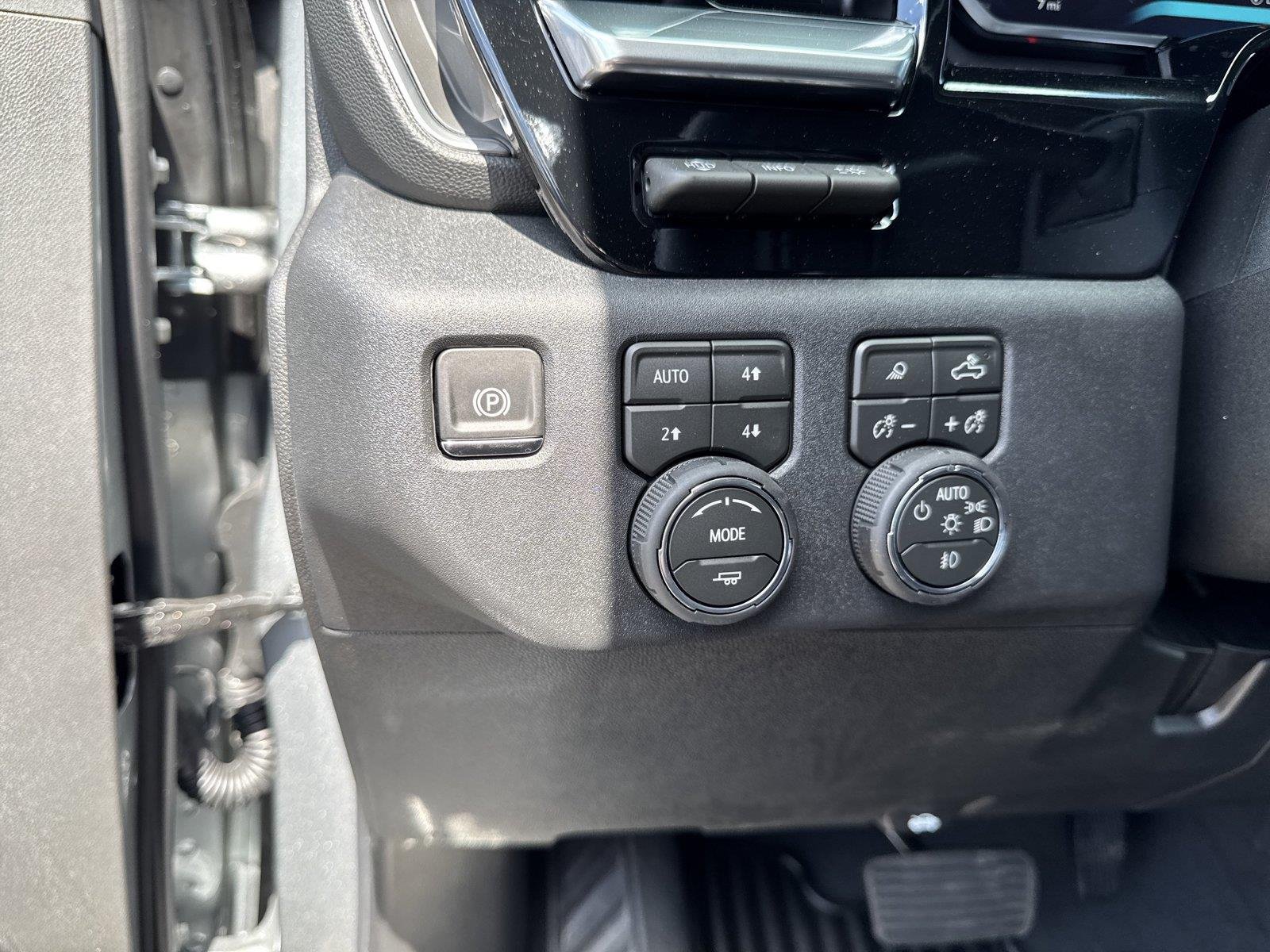 2026 Chevrolet Silverado 2500 HD LTZ - Photo 19