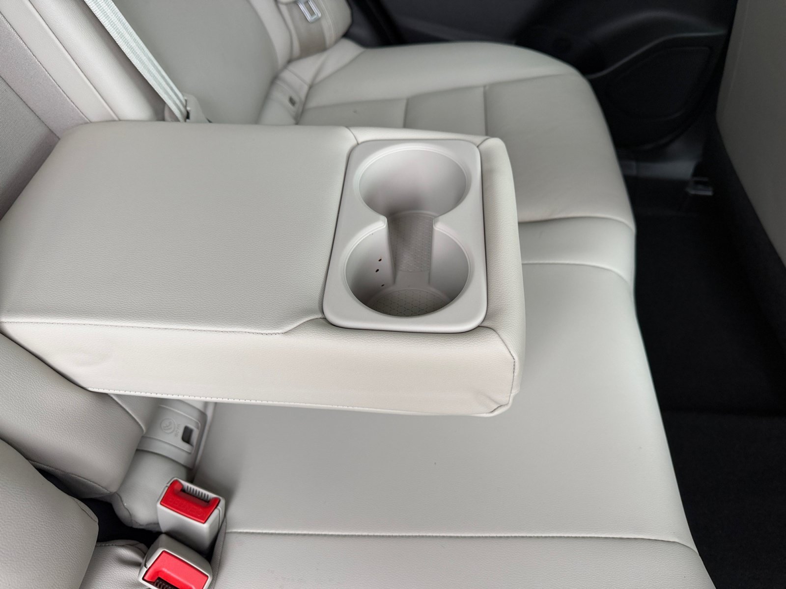 Certified Used 2023 White Nissan SL image 36
