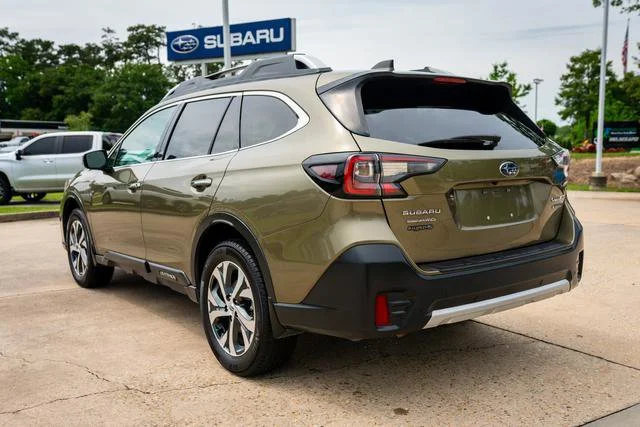 Used 2020 Autumn Green Metallic Subaru Touring image 4