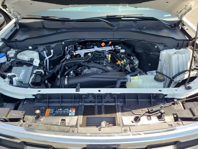 Used 2026 Star White Ford Active image 24