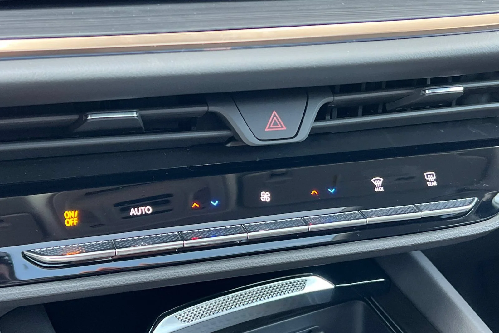 2026 Buick Envision Avenir - Photo 19