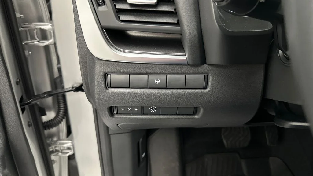 Certified Used 2023 Silver Nissan SV image 22