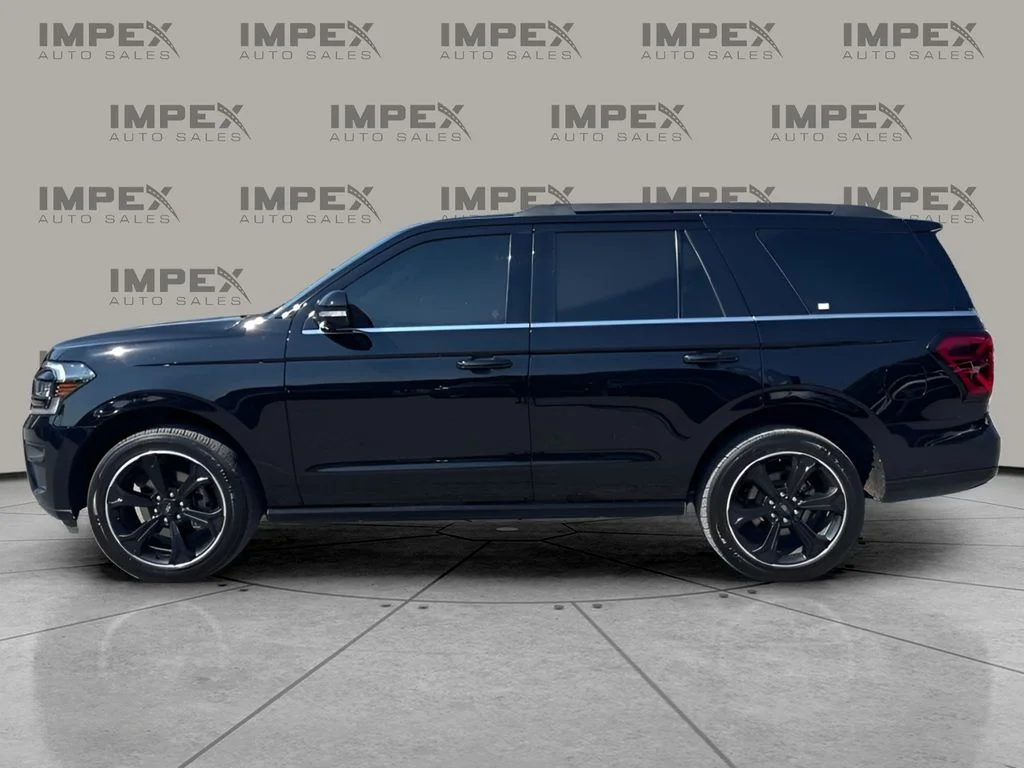 Used 2022 Black Ford Limited image 2