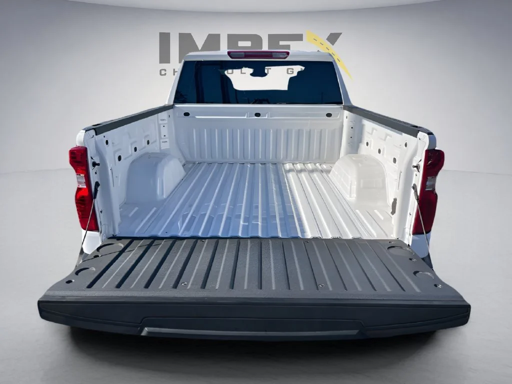 Used 2025 Summit White Chevrolet Custom image 31