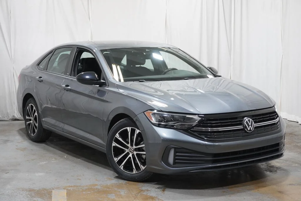 Certified Used 2024 Gray Volkswagen 1.5T Sport image 5