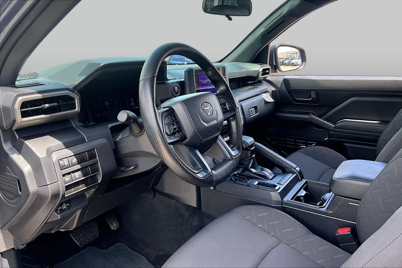 Used 2025 Underground Toyota SR image 17