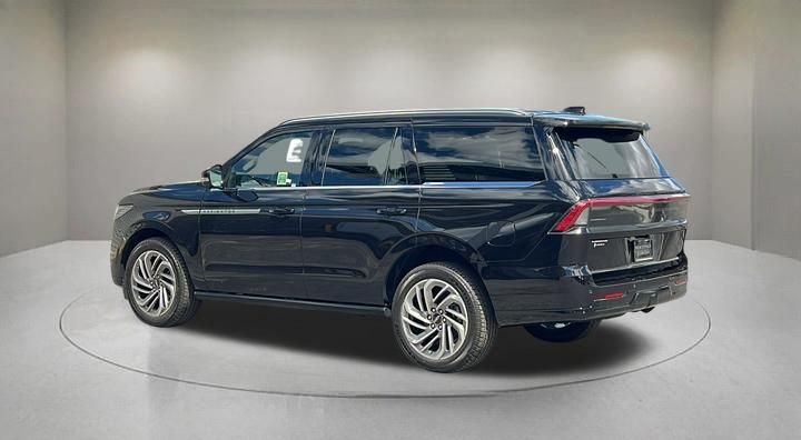 New 2026 Black Lincoln Reserve image 4