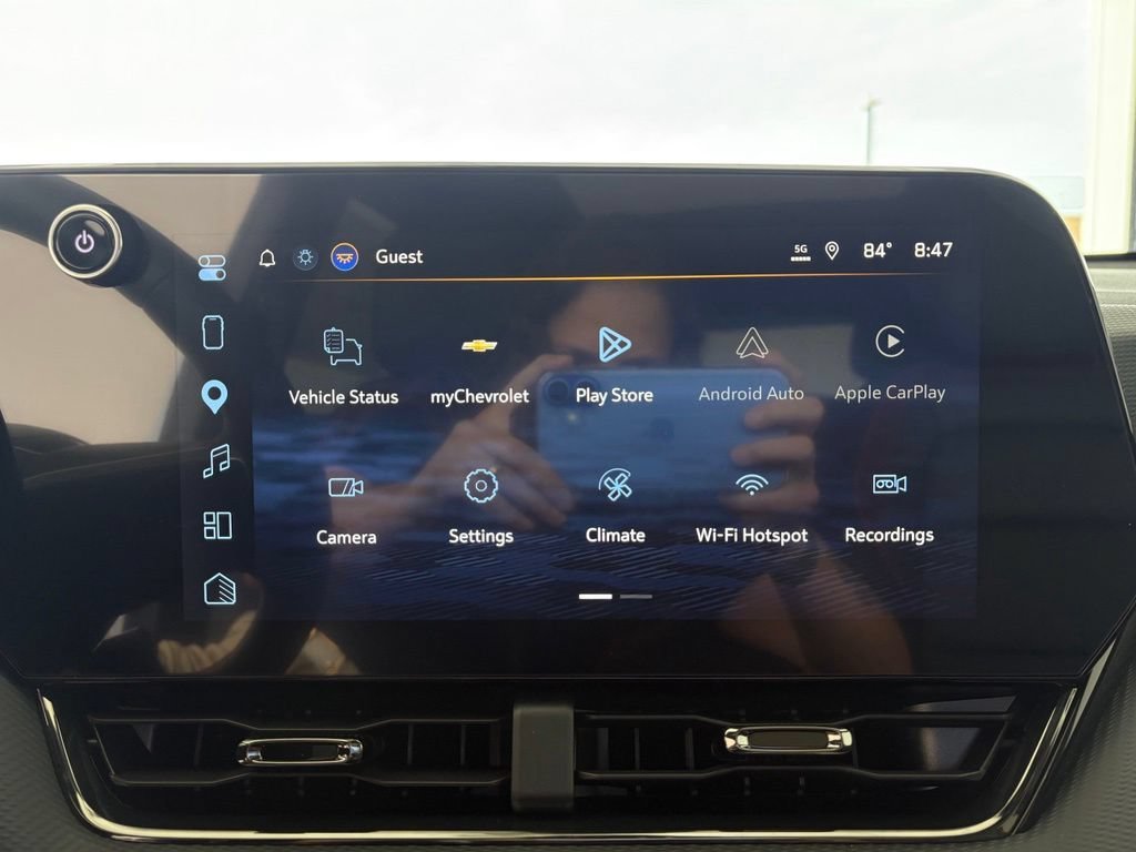 2027 Chevrolet Equinox RS - Photo 9