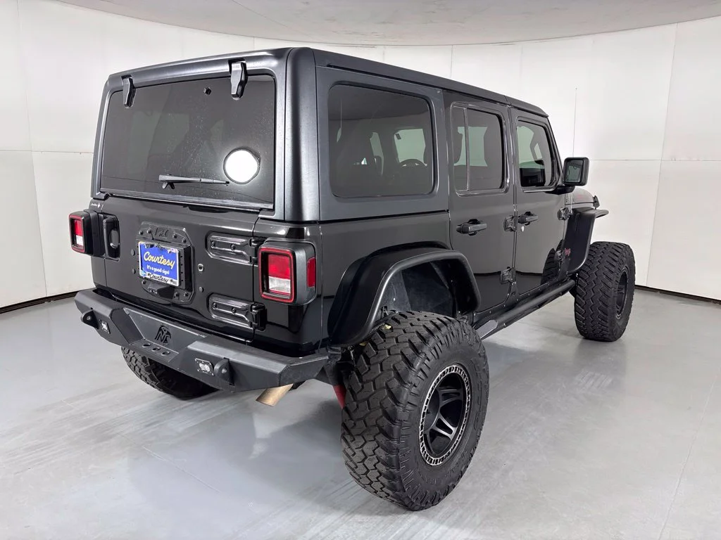 Used 2021 Black Jeep Unlimited Rubicon image 8