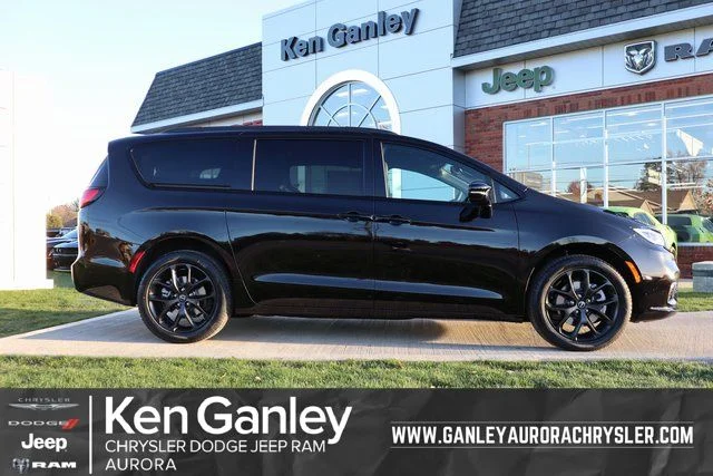 2026 Chrysler Pacifica