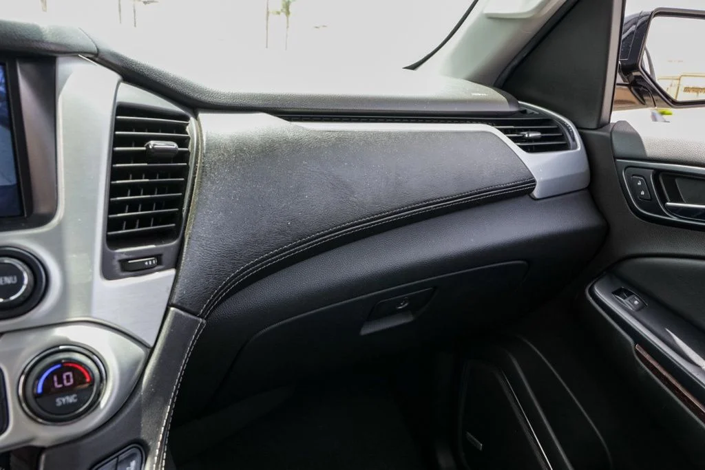 Used 2020 Black GMC SLT image 35