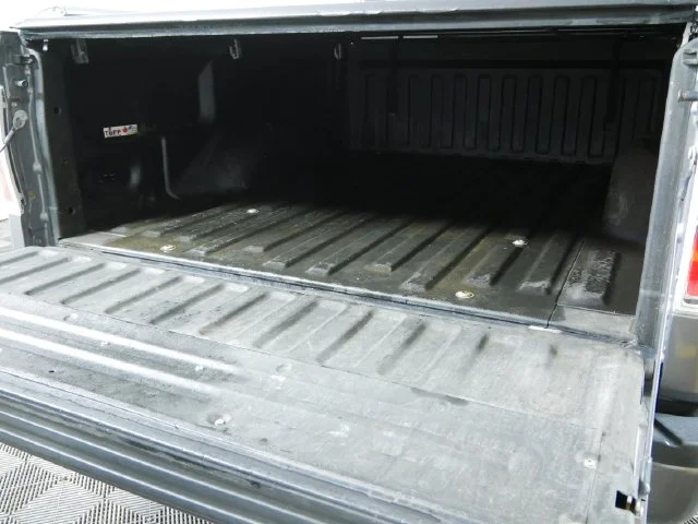 Used 2012 Gray Ford Platinum image 16