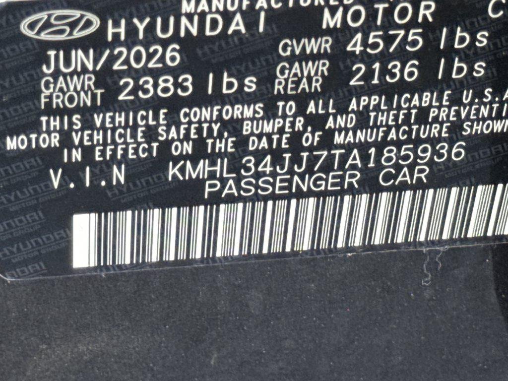 New 2026 Gray Hyundai SEL image 31