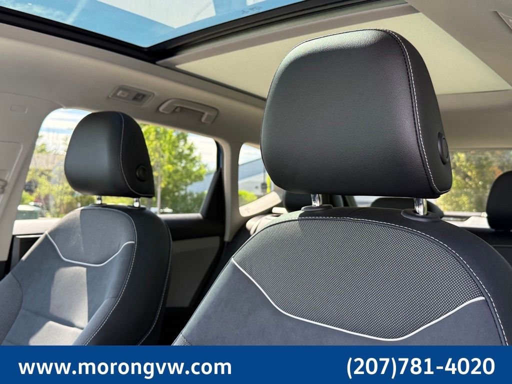 Used 2023 Blue Volkswagen 1.5T SE image 28
