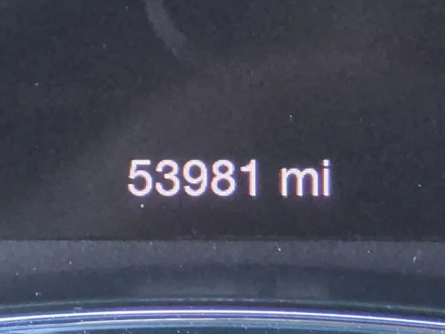 Used 2019 Silver Jeep Altitude image 33