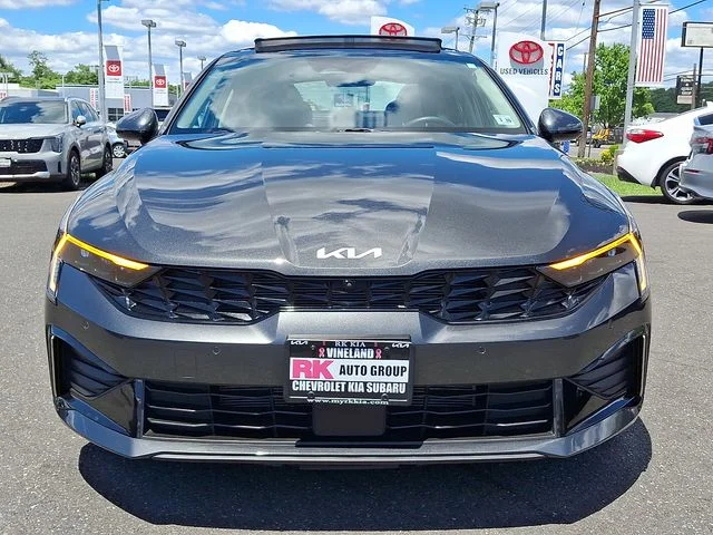 Used 2025 Gray Kia EX image 3