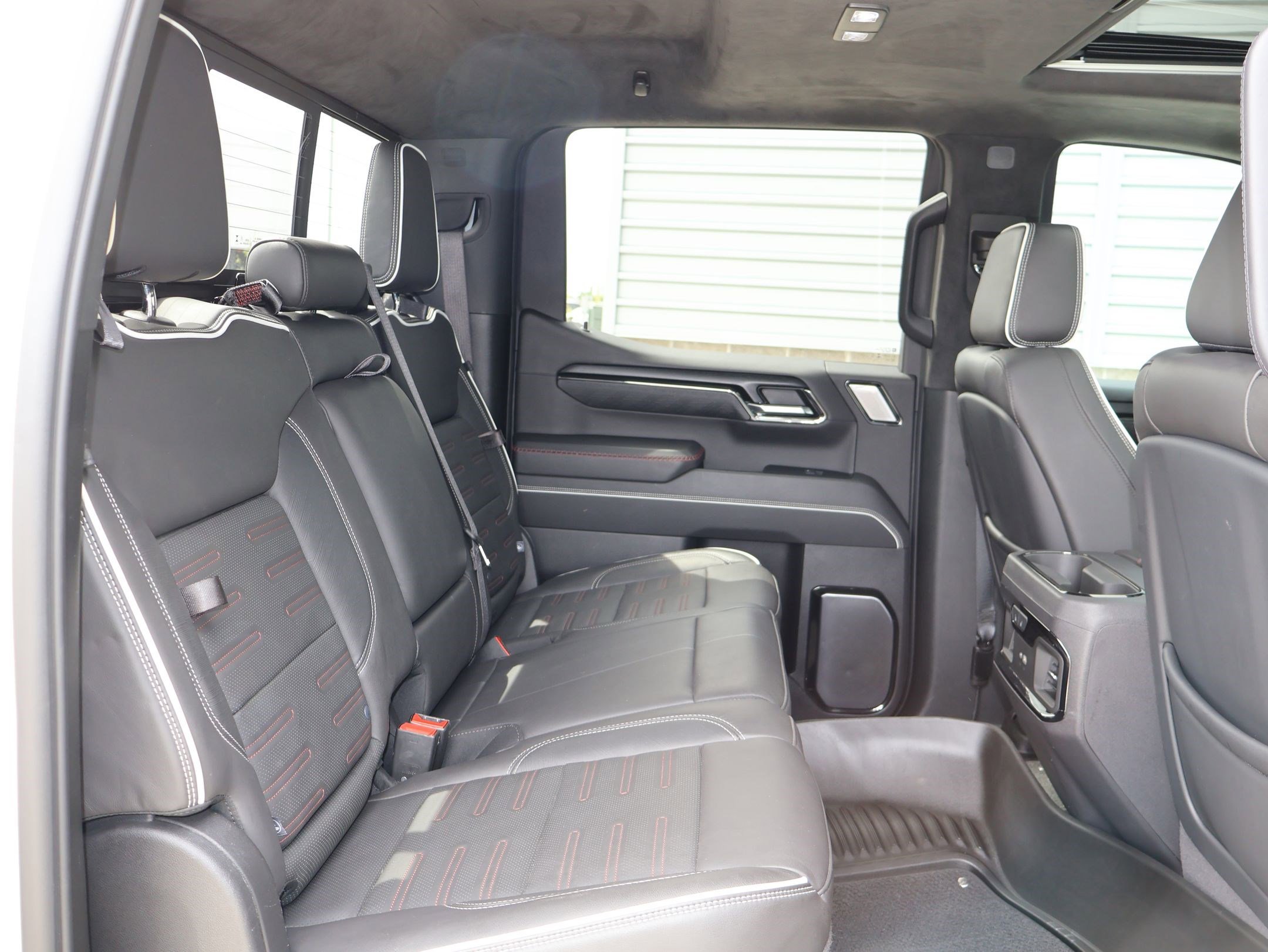 Used 2024 Summit White GMC AT4X image 28