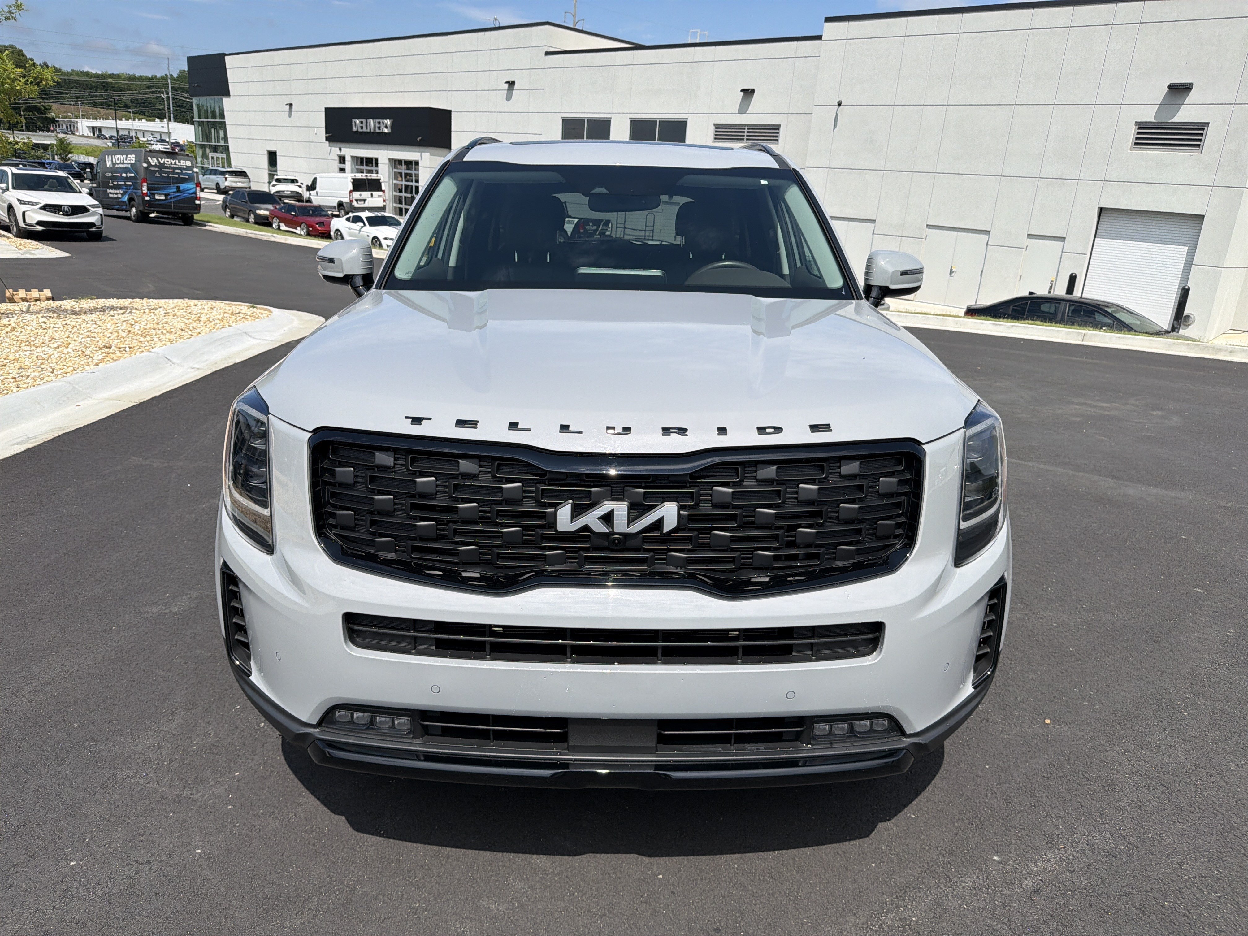 Certified Used 2022 Wolf Gray Kia SX image 2
