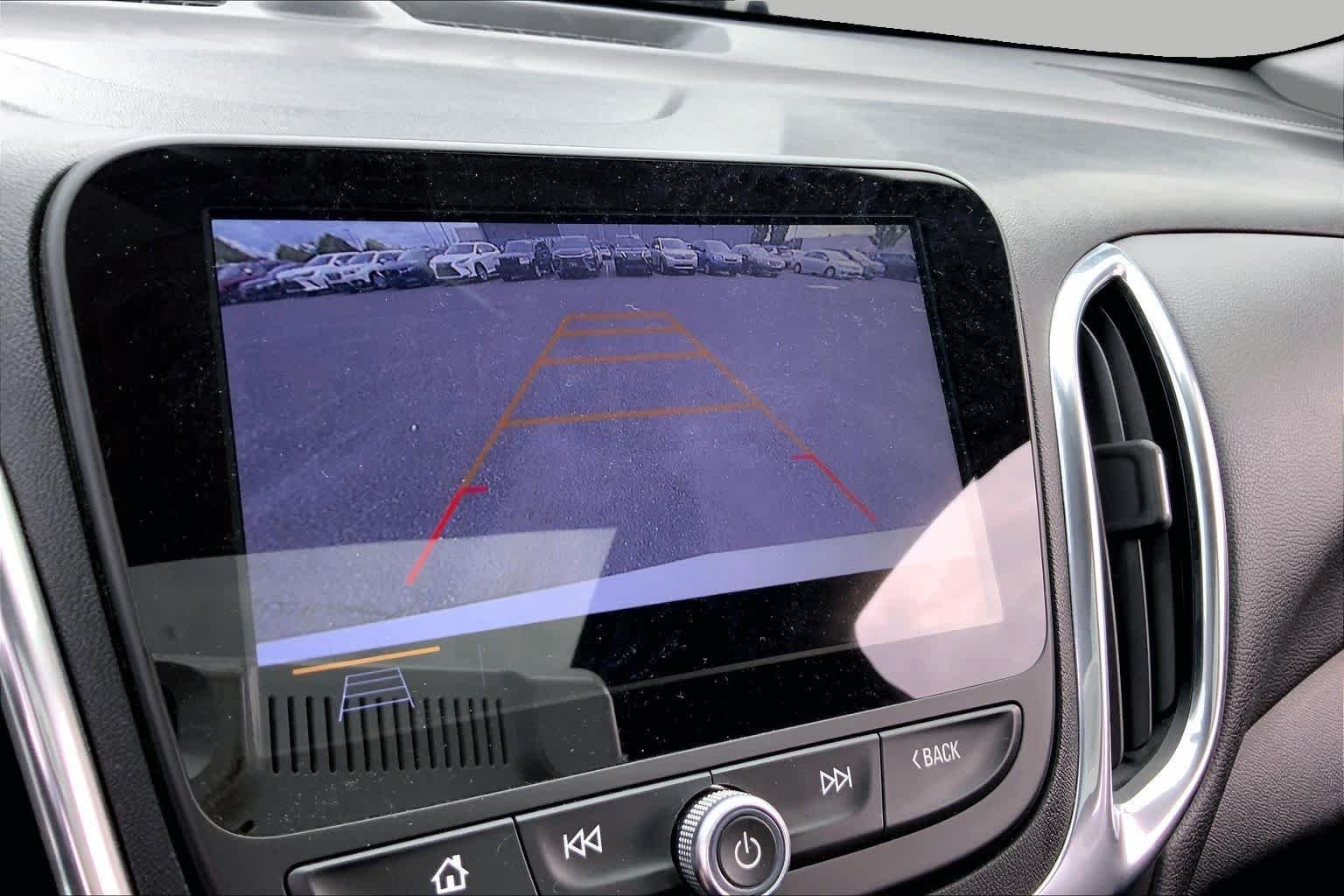Used 2019 Summit White Chevrolet LT image 27