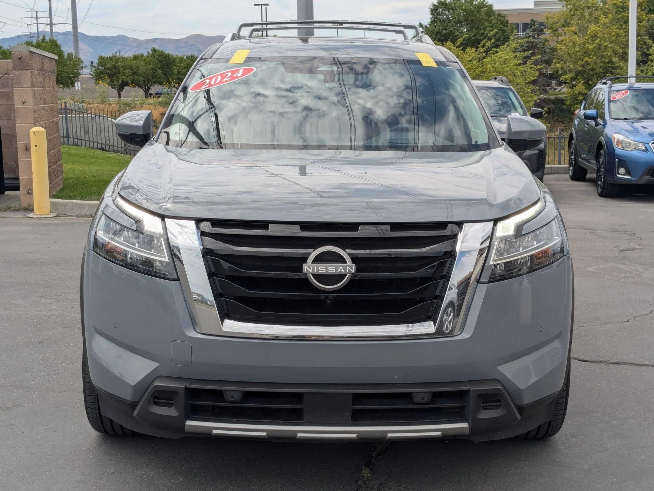 Used 2024 Boulder Gray Pearl Nissan Platinum image 8