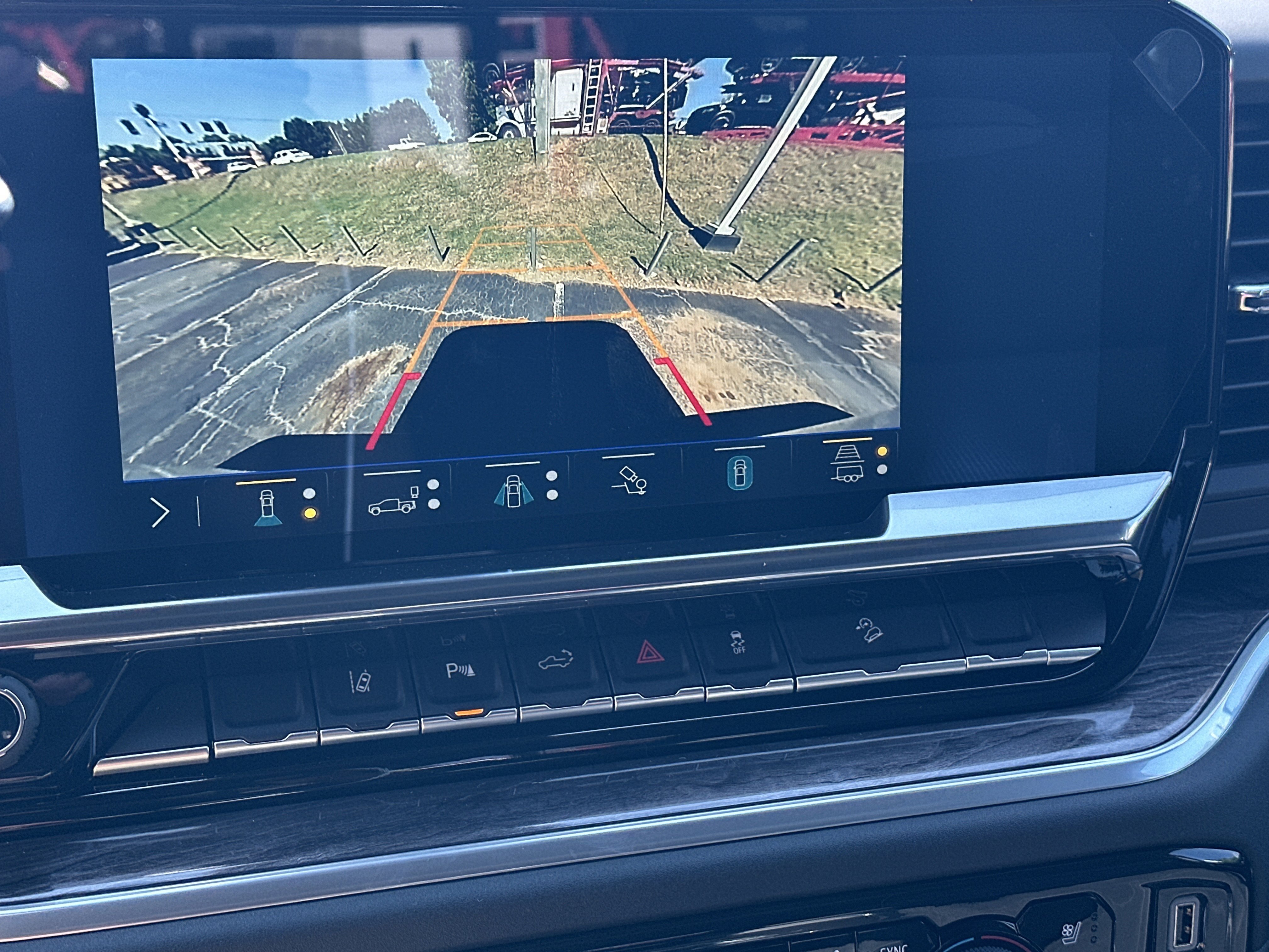 New 2026 Summit White Chevrolet LTZ image 30