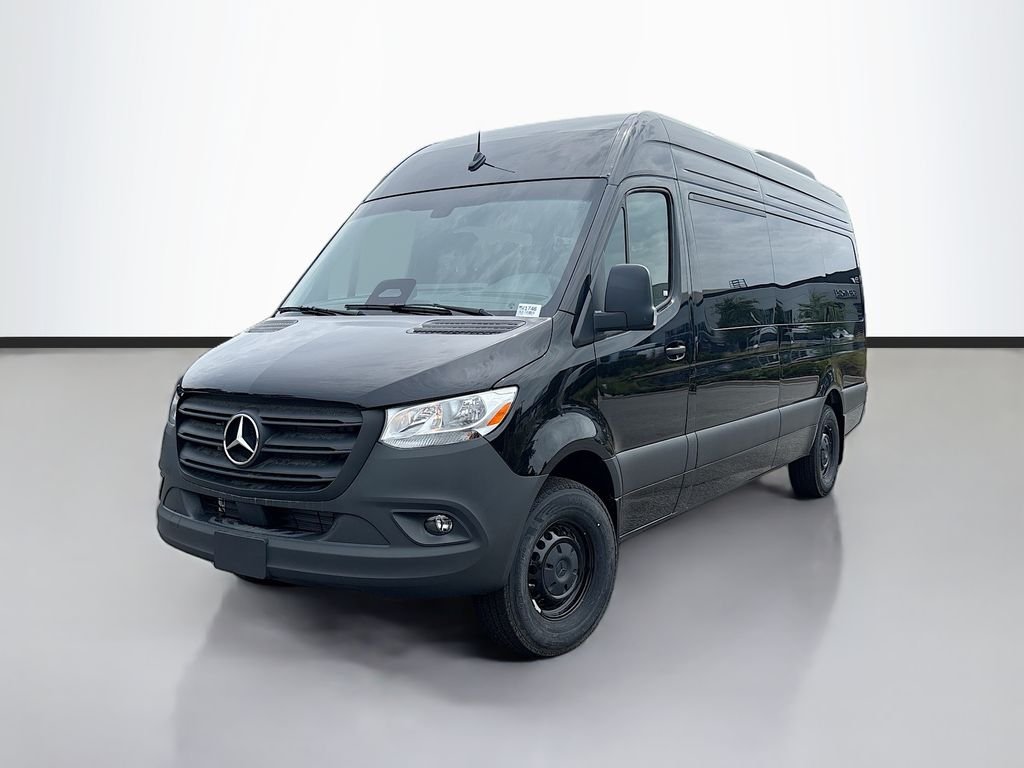 New 2026  Mercedes-Benz Passenger 170 WB image 7