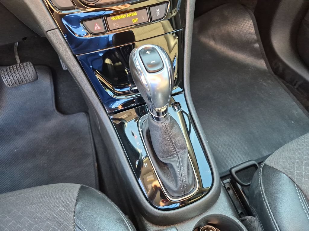 Used 2020 Includes (MDP) Anthracite lower exterior accent color, Paint code W598F. Buick Preferred image 29