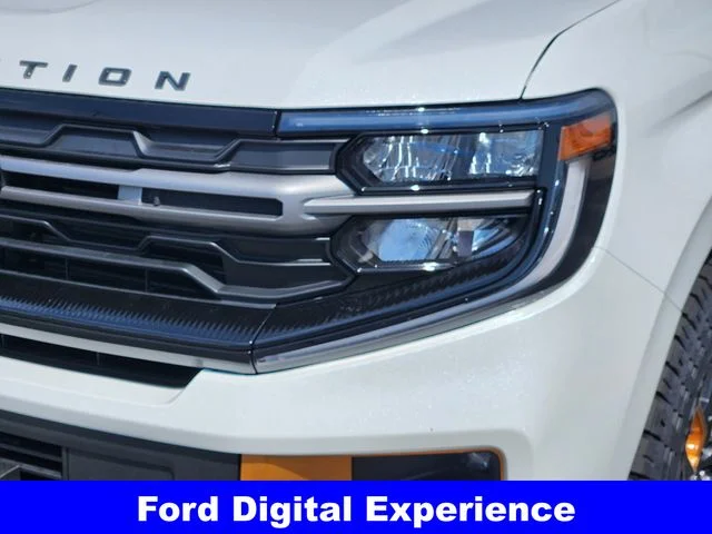 New 2026 Star White Metallic Tri-Coat Ford Tremor® image 8