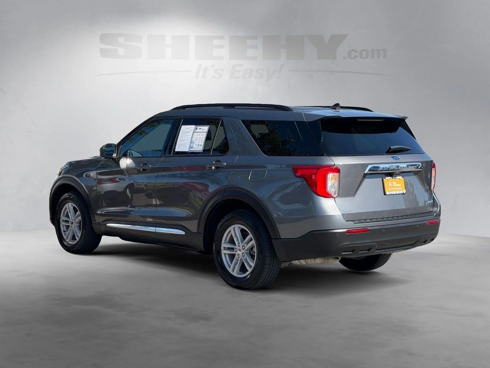 Certified Used 2024 Carbonized Gray Metallic Ford XLT image 14