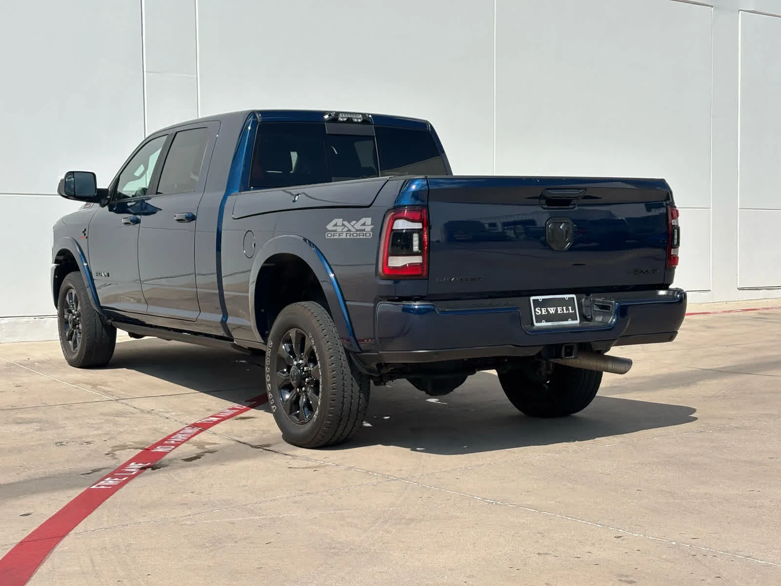 Used 2021  Ram Limited image 6