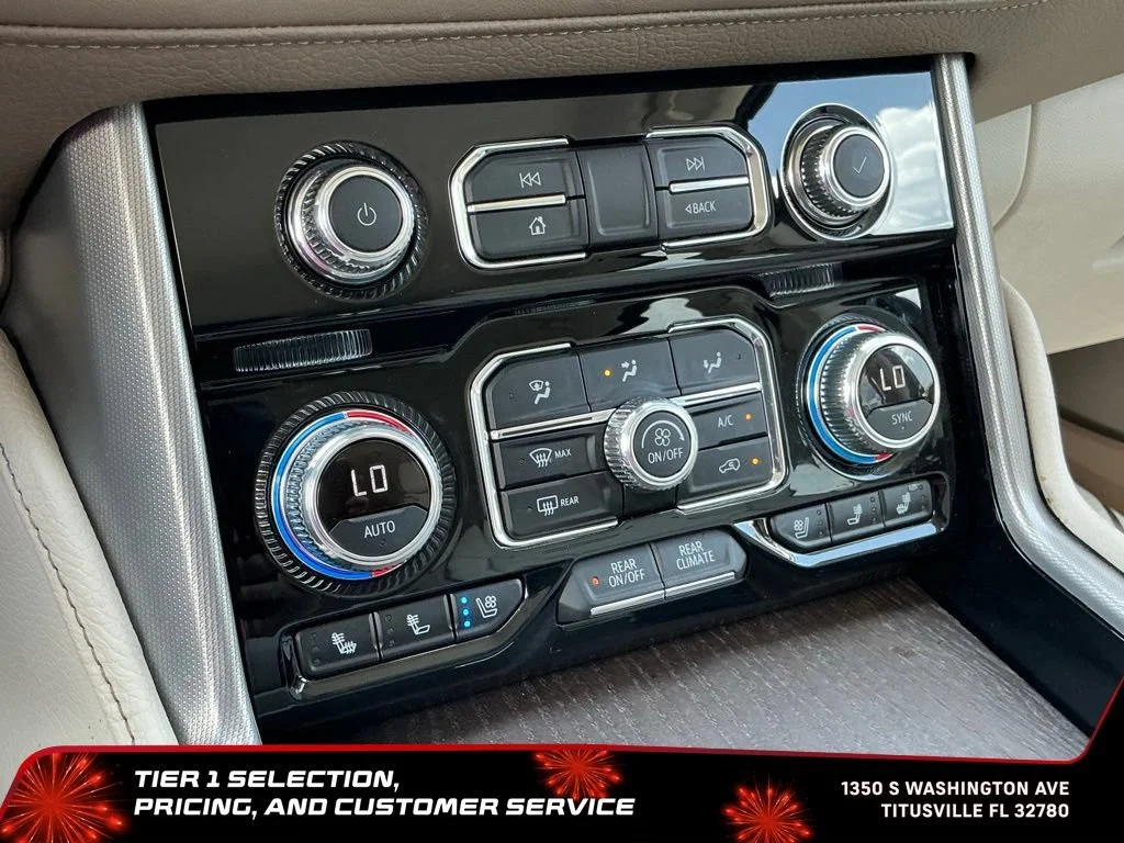 Used 2024 White Frost Tricoat GMC Denali image 36