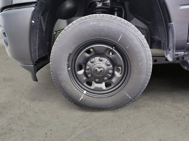 2025 RAM 2500 Tradesman - Photo 14