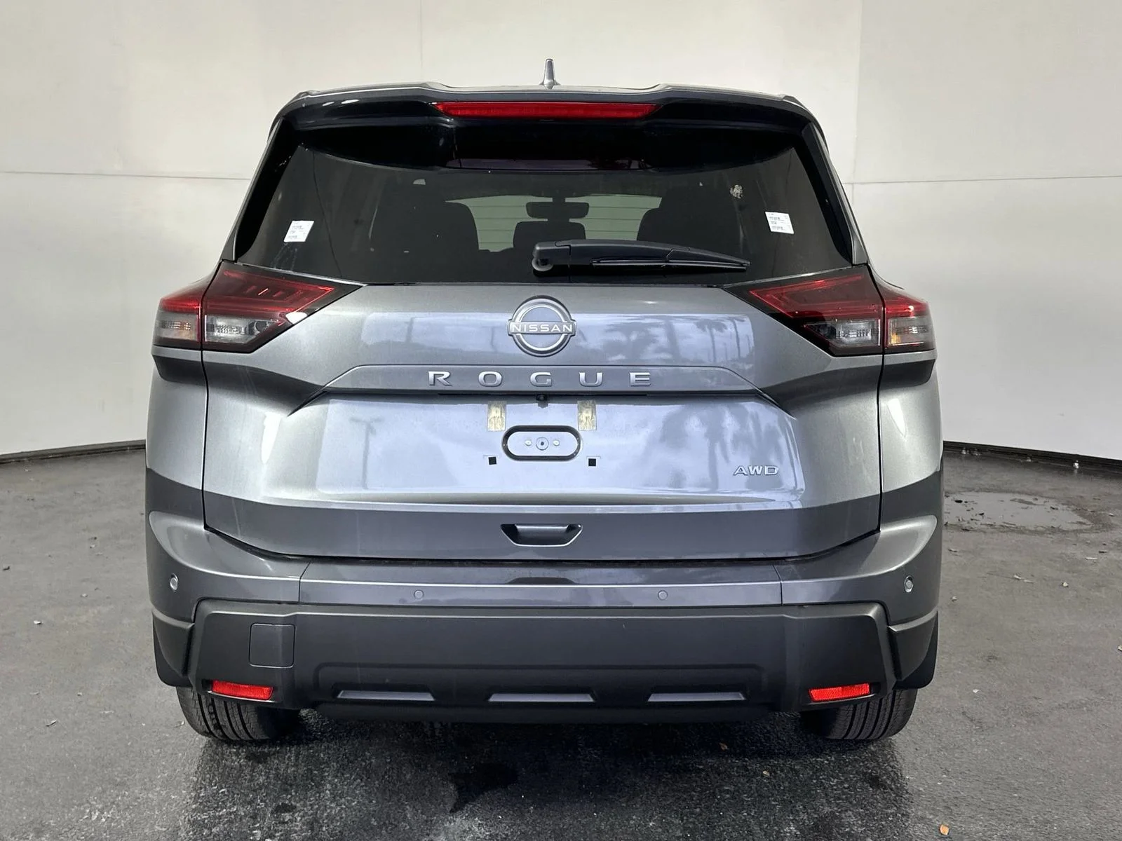 2026 Nissan Rogue SV - Photo 12