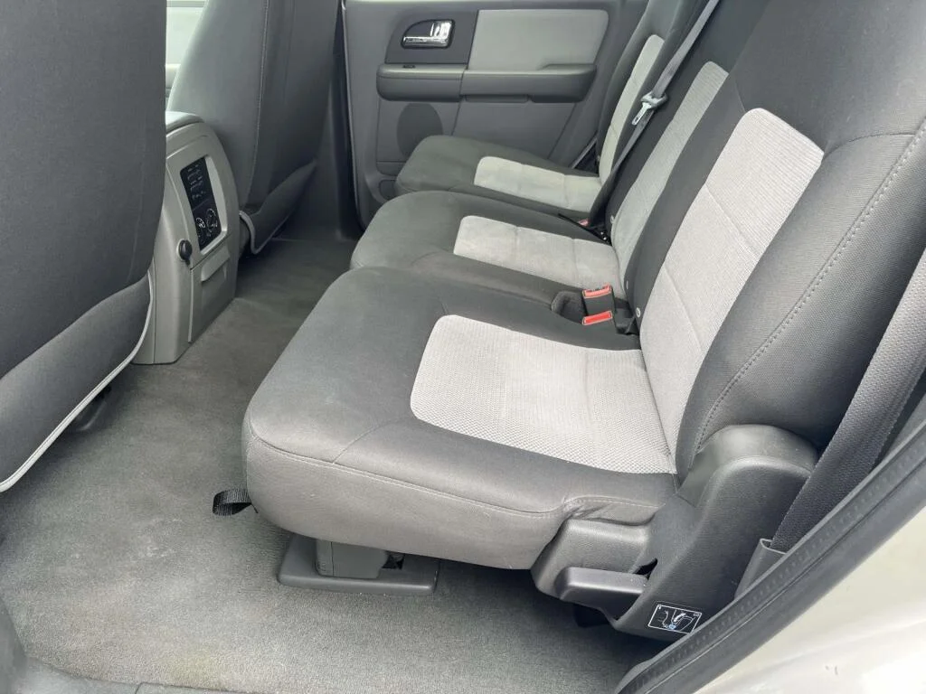 Used 2005  Ford XLT image 18