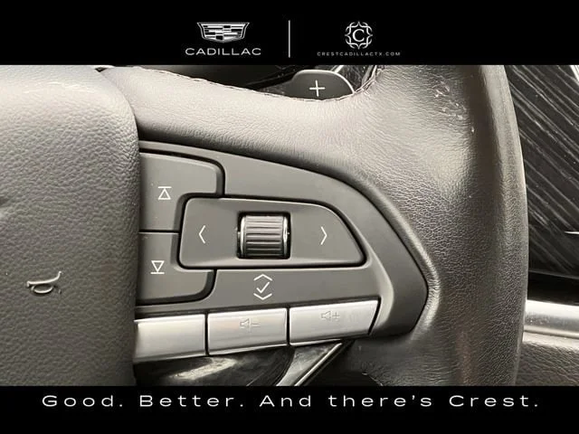 Used 2024 Crystal White Tricoat CADILLAC Premium Luxury image 17