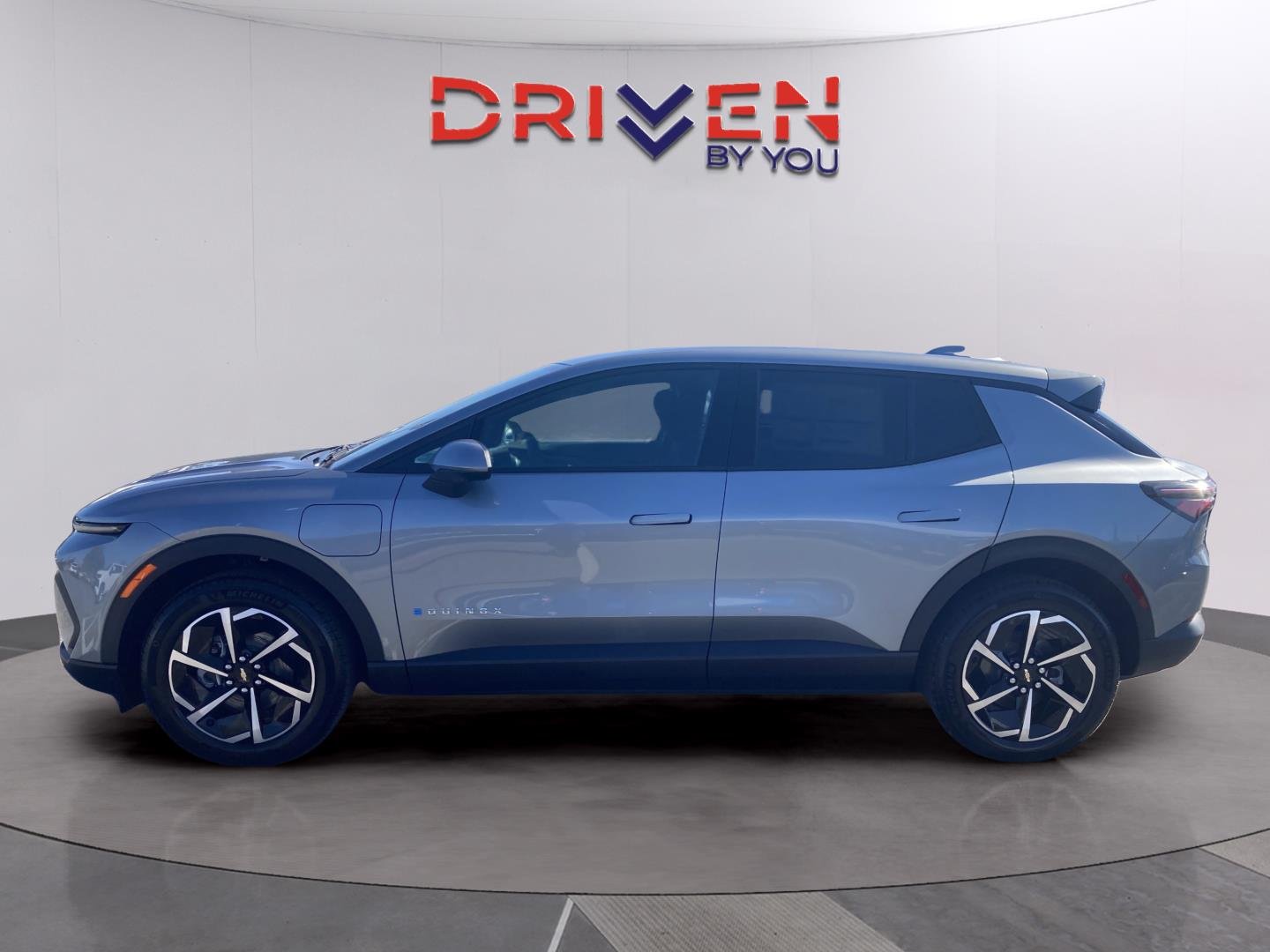 2026 Chevrolet Equinox EV 1LT - Photo 2