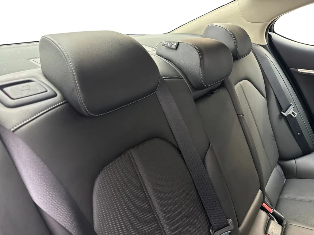 Used 2025 Silver Genesis 2.5T image 40
