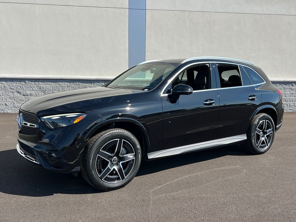 Used 2023 Black Mercedes-Benz GLC 300 image 1