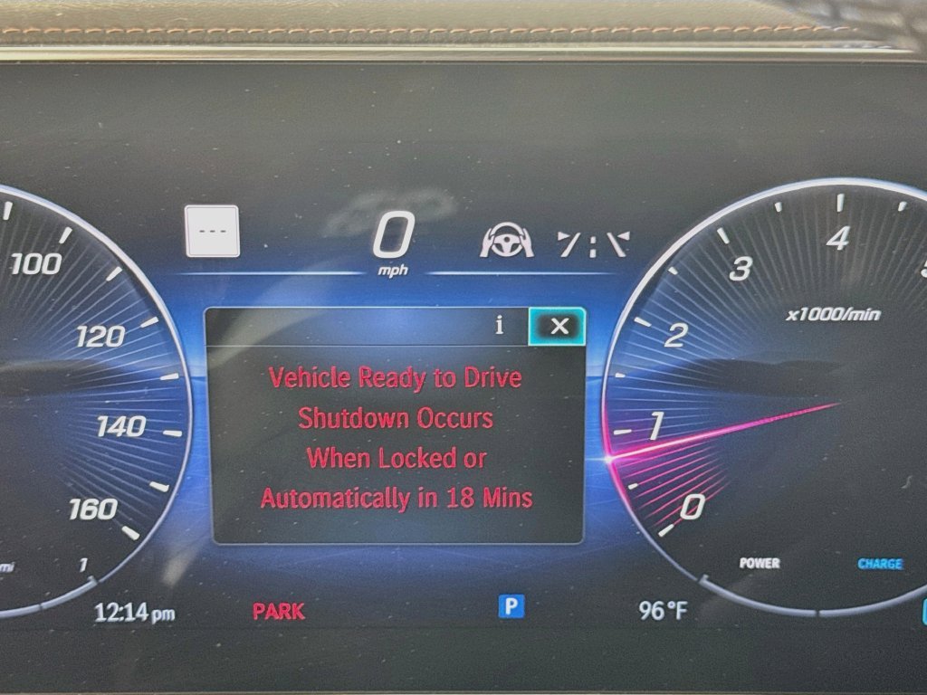 Used 2024 Polar White Mercedes-Benz GLC 300 image 15