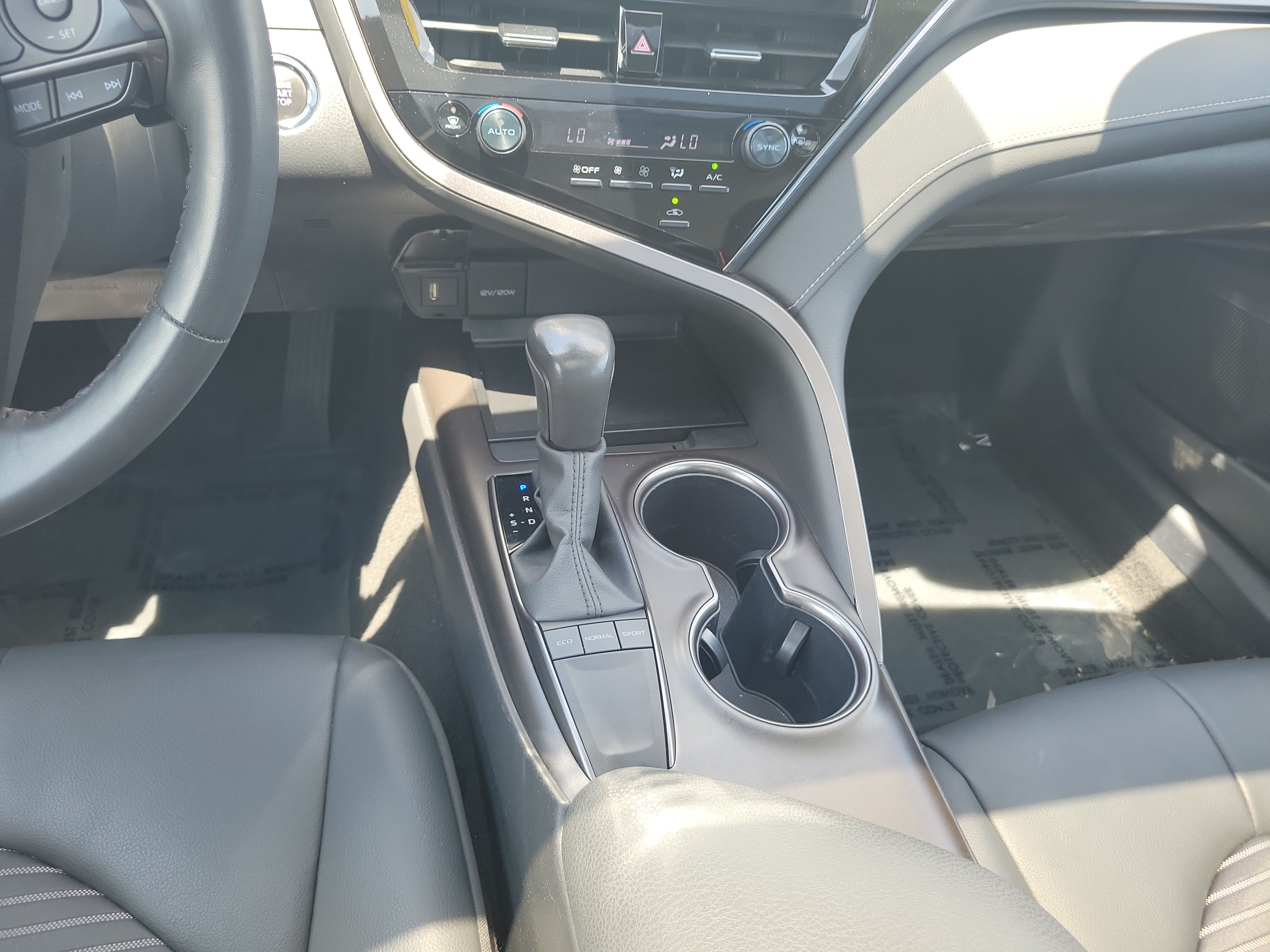 Used 2024 Predawn Gray Mica Toyota SE image 17