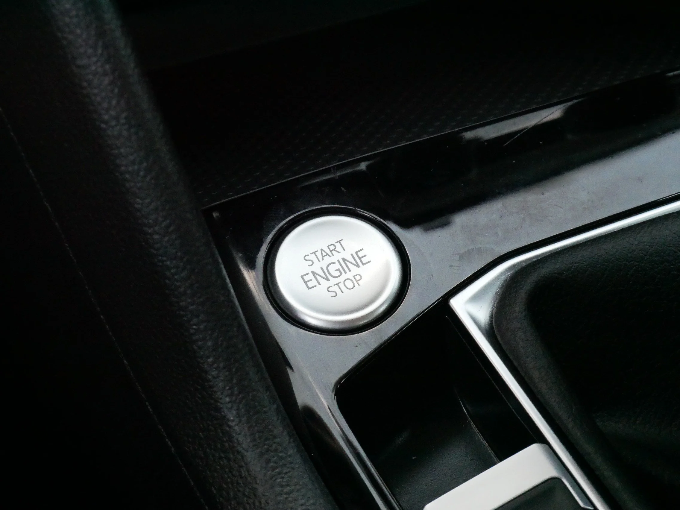 Certified Used 2024 Deep Black Pearl Volkswagen S image 30