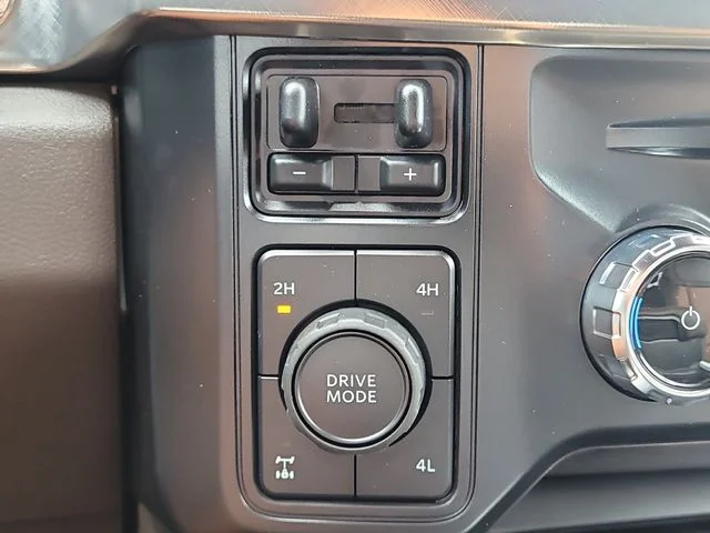 New 2026 Ruby Red Metallic Ford King Ranch image 29