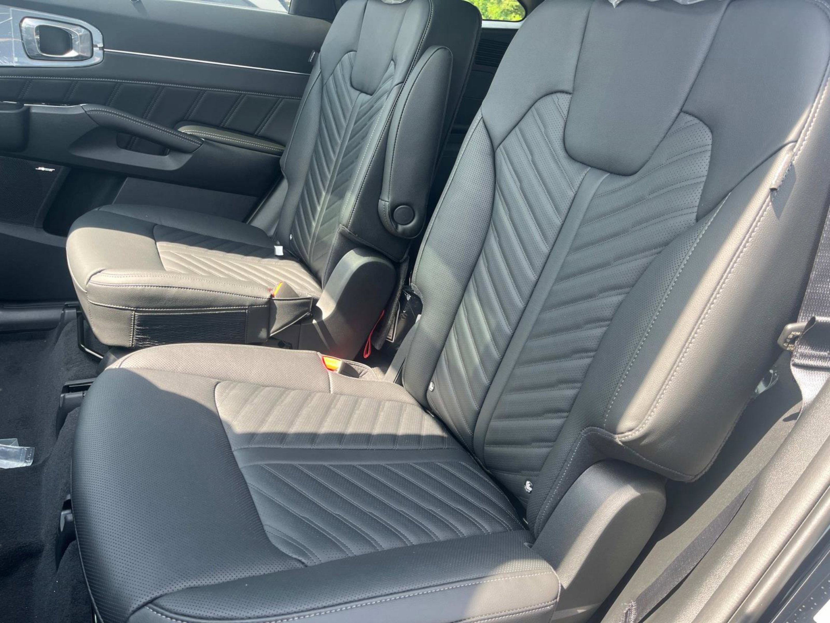 New 2025 Ebony Black Kia X-Line SX Prestige AWD image 24