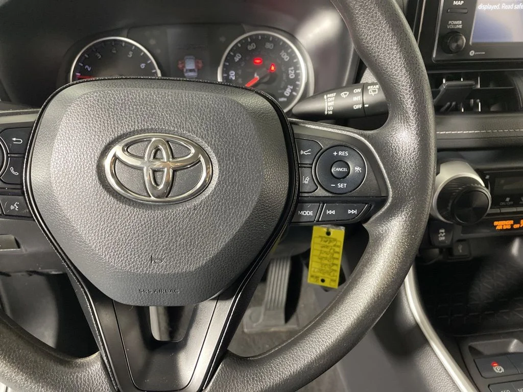 Used 2022 Gray Toyota LE image 14