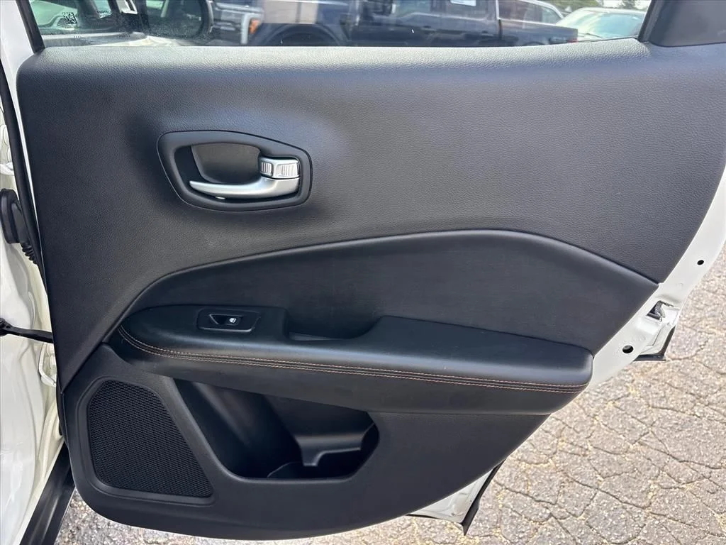 Used 2018 White Clearcoat Jeep Limited image 16
