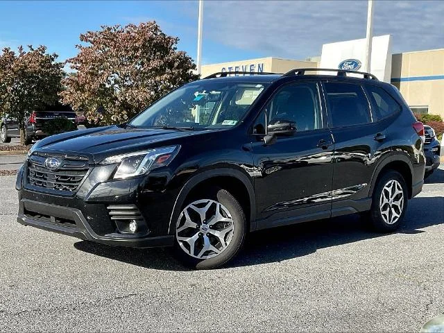 Used 2024 Crystal Black Silica Subaru  image 2