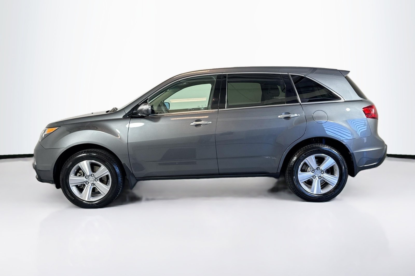 Used 2012 White Acura Tech Pkg image 8