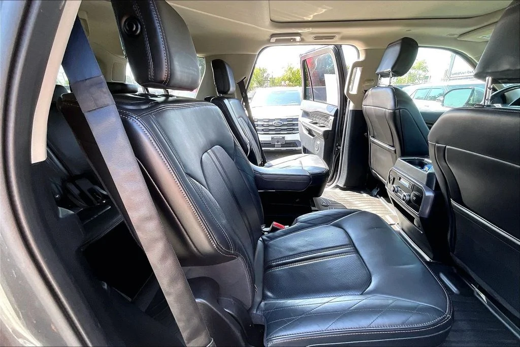 Used 2020 Gray Ford Platinum image 26